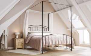 Cirrus Four Poster