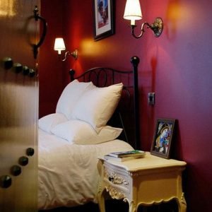 London Boutique - Metal Beds