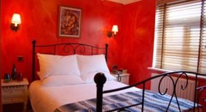 London Boutique - Metal Beds