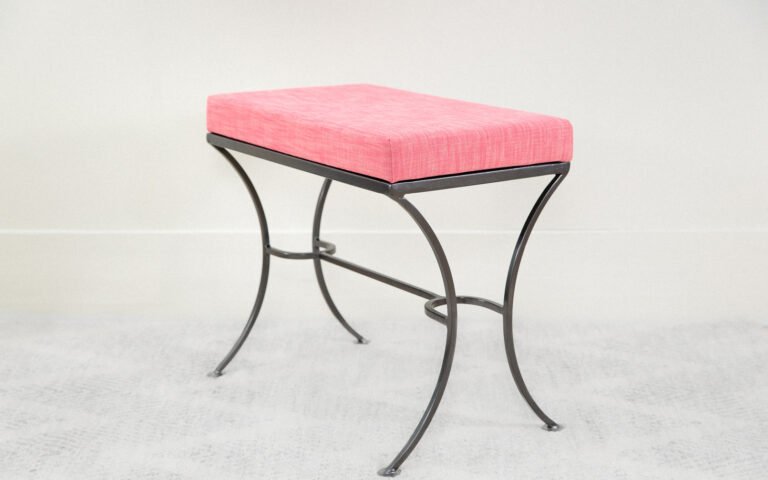 Curved Bench with red side view