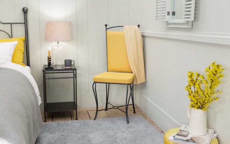 legato dining chair roomset