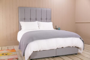Upholstered Divan with Buttoned Headboard